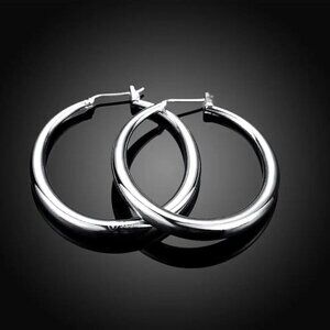 NWT Silver Plated Hoop Earrings Fashion High Polished Medium Size